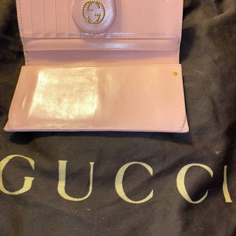 Gucci Pink and Beige Wallet - Picture 3 of 7